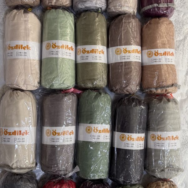 ملحفه‌ کشدار+روبالشی( ازدیلک ترکیه)200*160